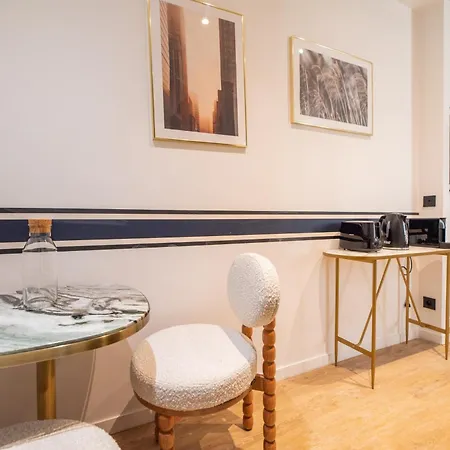 Stylish In East Paris